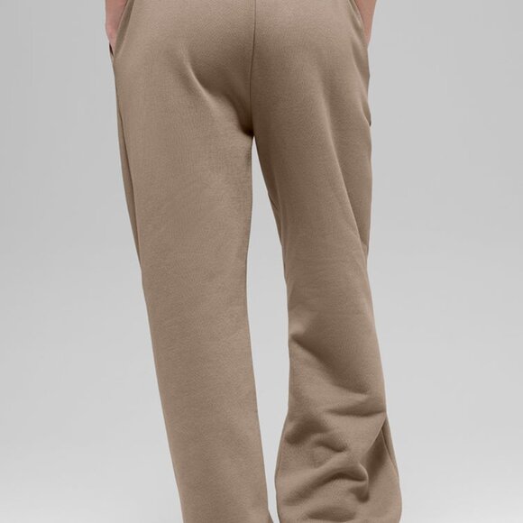 Alo Yoga Accolade Straight Leg Sweatpant Gravel - Picture 4 of 4